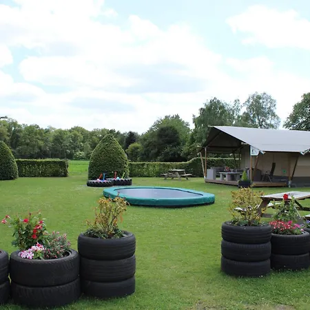 Luxury tent Safaritent Konijntje Met Prive Sanitair *