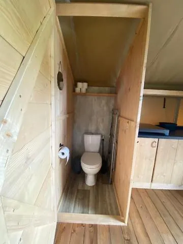 Tente de luxe Safaritent Konijntje Met Privé Sanitair