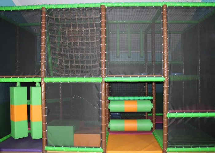 Tente de luxe Safaritent Konijntje Met Privé Sanitair Nistelrode