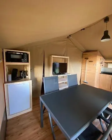 Safaritent Konijntje Met Prive Sanitair