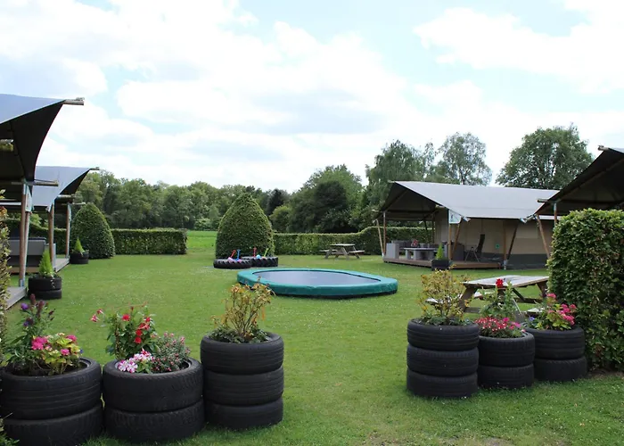 Luxuszelt Safaritent Konijntje Met Prive Sanitair *